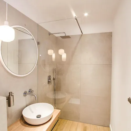 Mb By The Sea Art Deco غدينيا